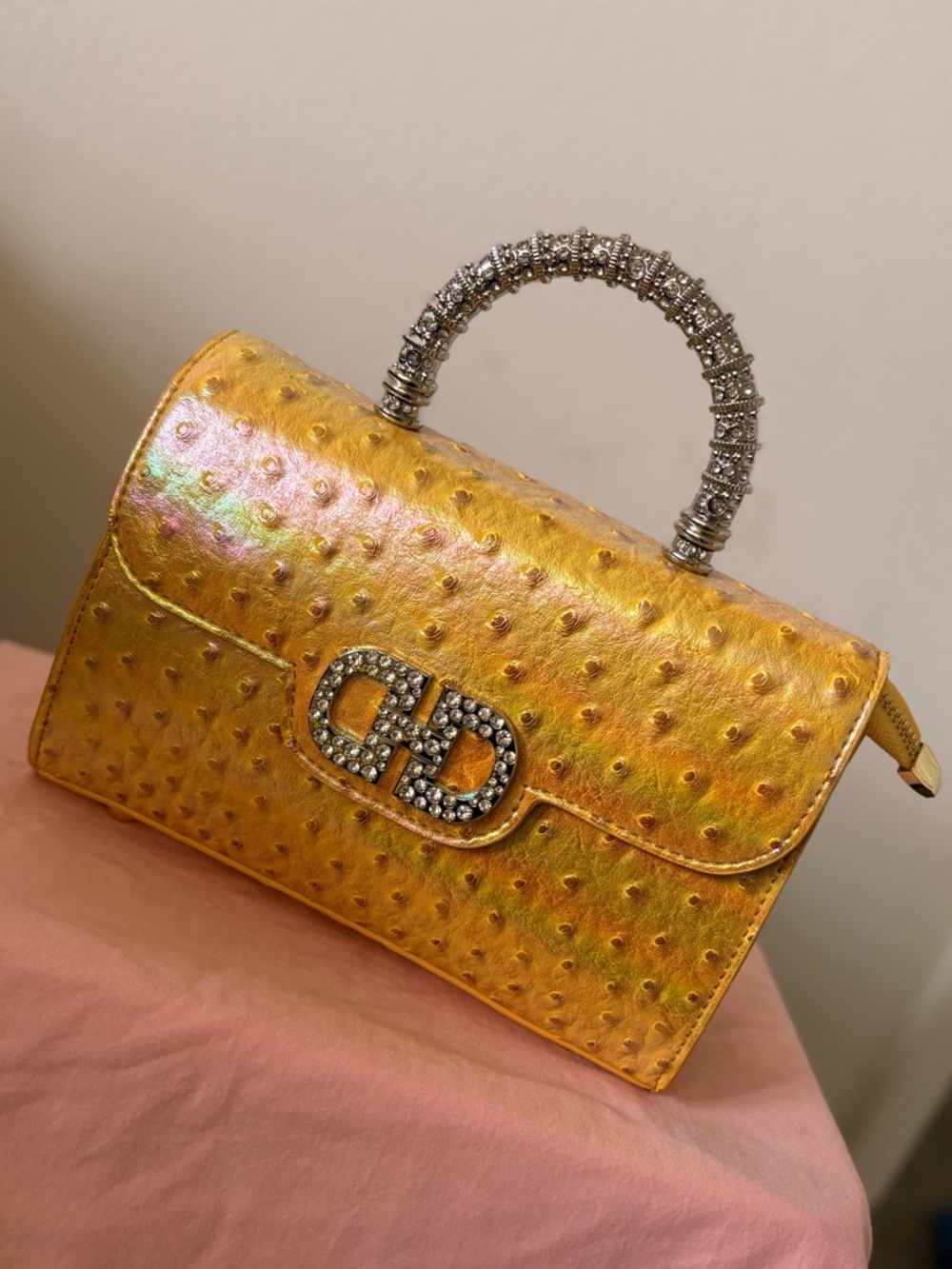 Luxury Vintage Gold Ostrich-Texture Satchel with Crystal shoulder bag